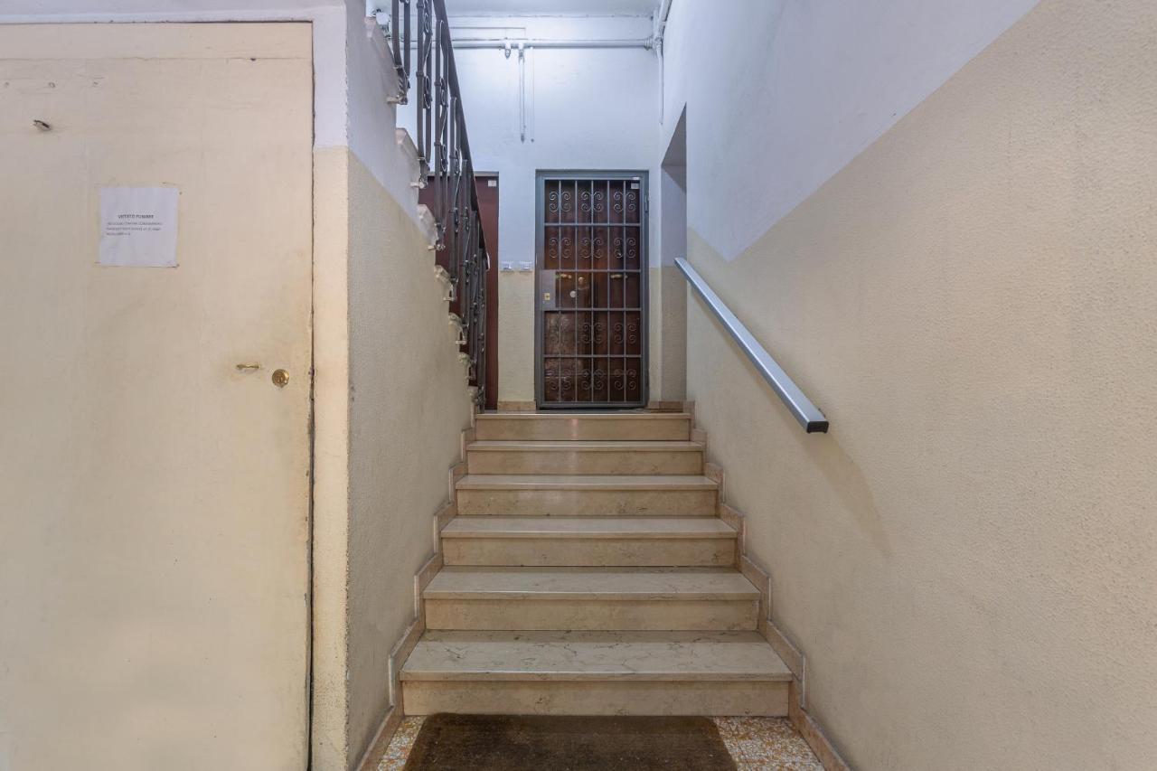 Bolognina Bright Apartment Near The Station Bologna Exterior photo